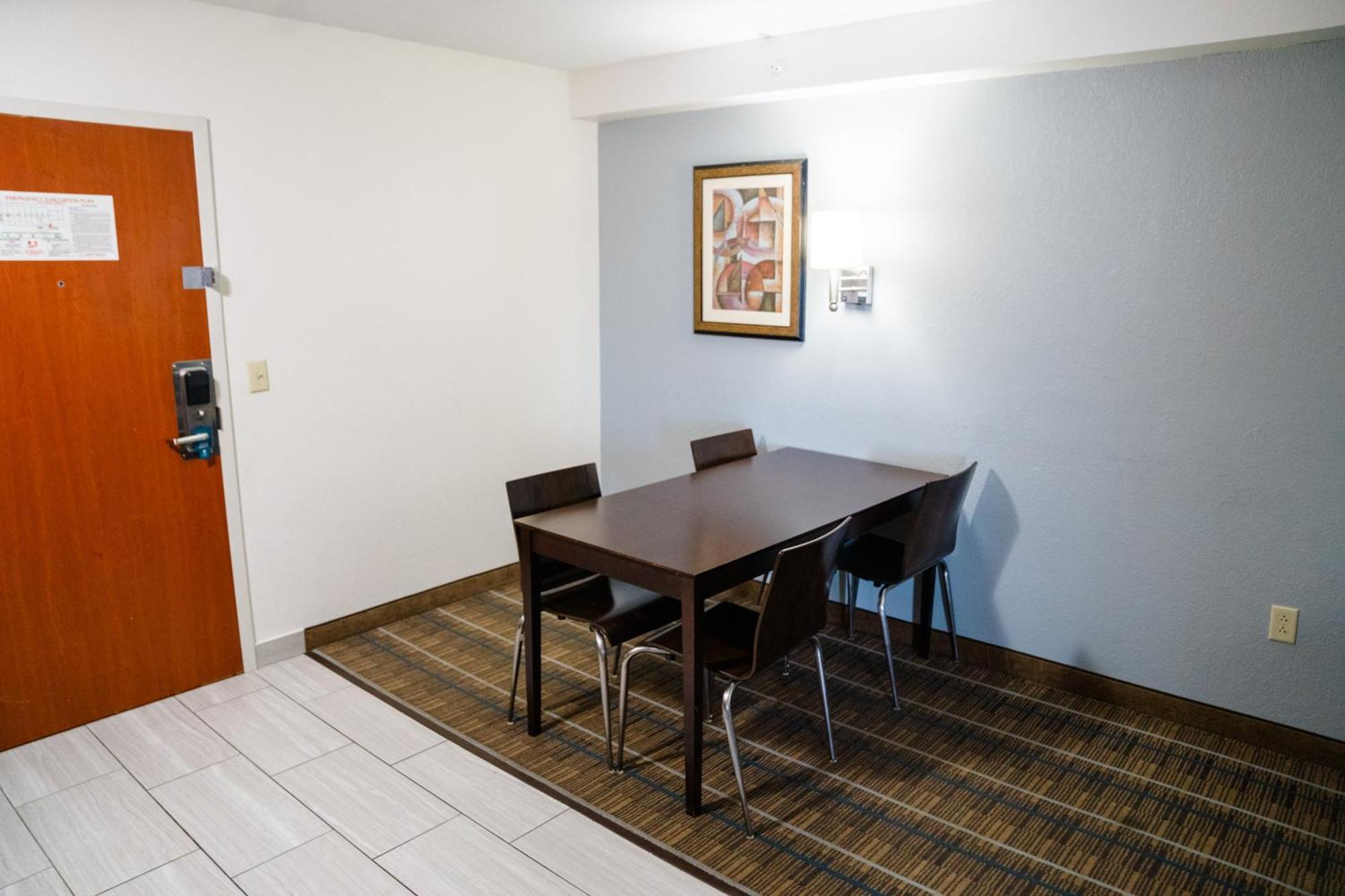 Mainstay Suites Knoxville North I-75 Εξωτερικό φωτογραφία